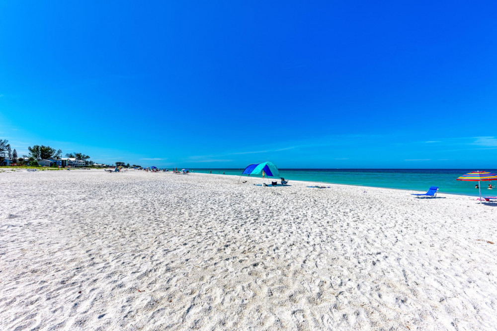 Bradenton Beach 81