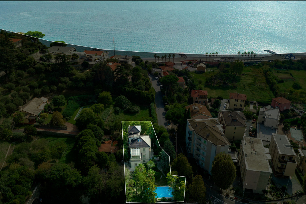 Villa Liberty Albisola