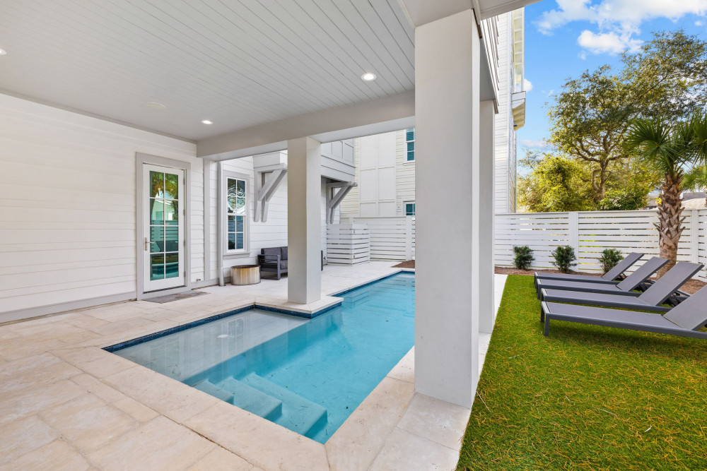 Seagrove 15