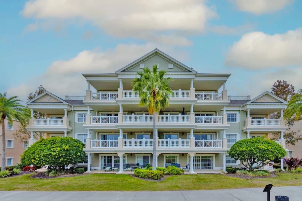 Reunion Resort 1889
