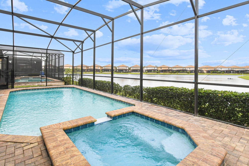 Windsor at Westside 1243