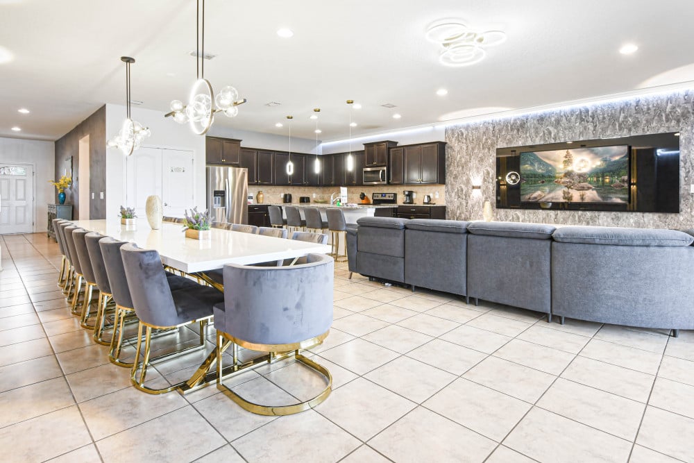 Windsor at Westside 1243