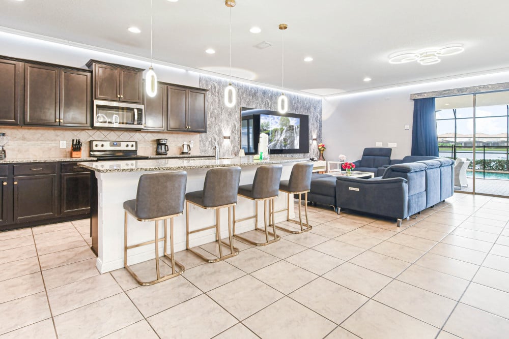 Windsor at Westside 1243