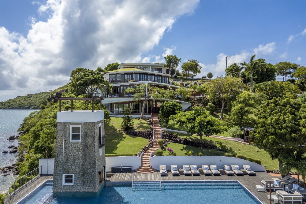 The Main House & The Beach House - 12 bedroom