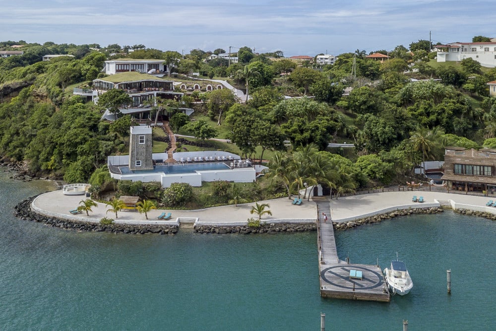 The Main House & The Beach House - 12 bedroom