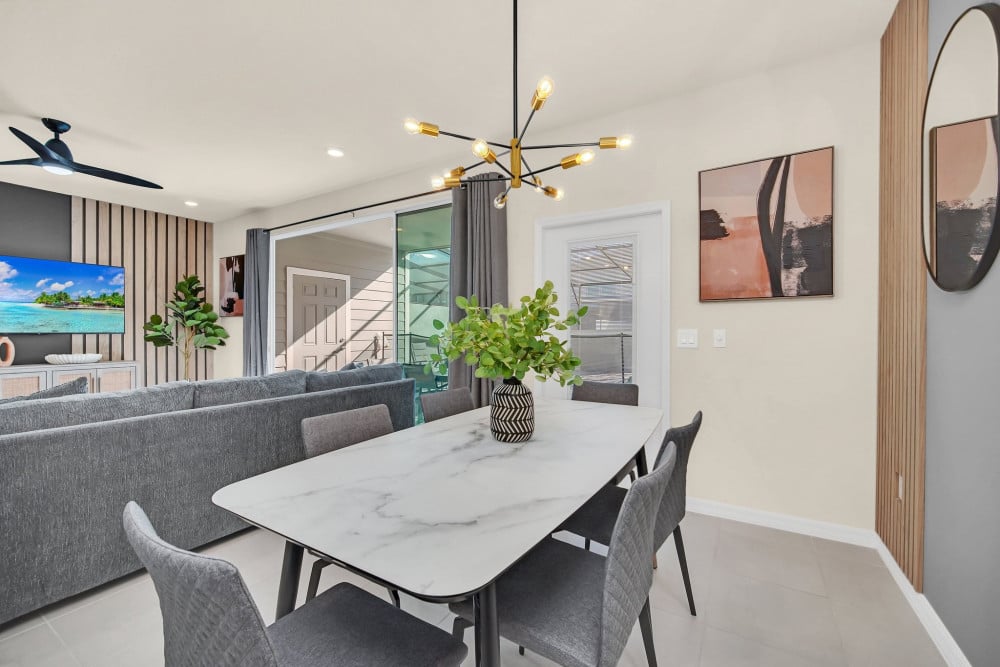 Windsor Island Resort 325