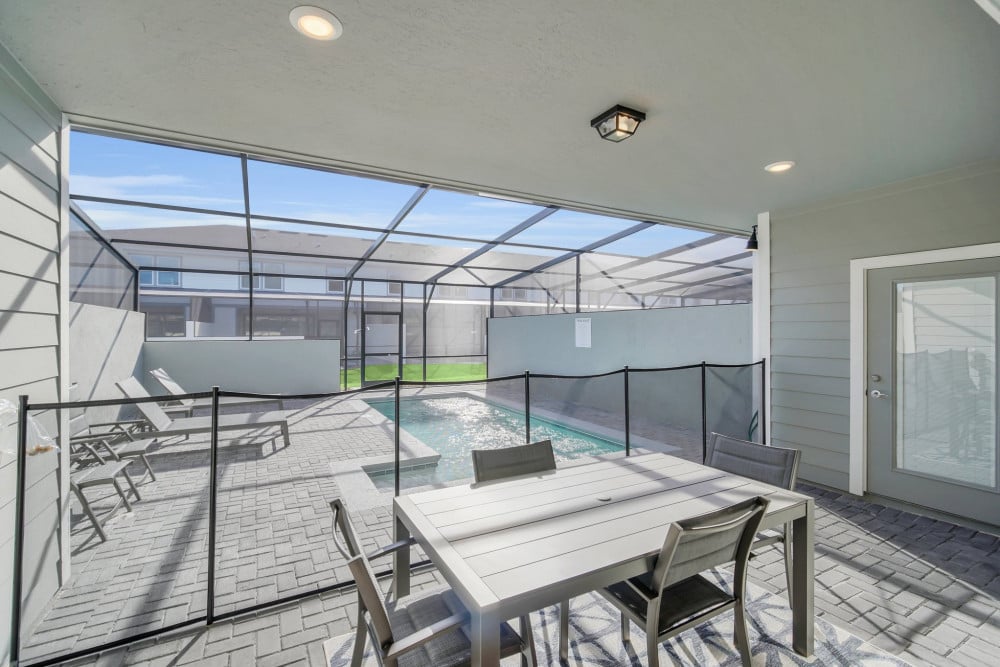 Windsor Island Resort 325