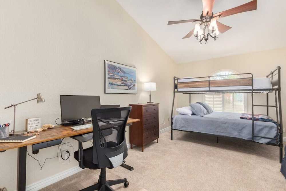 Scottsdale 376