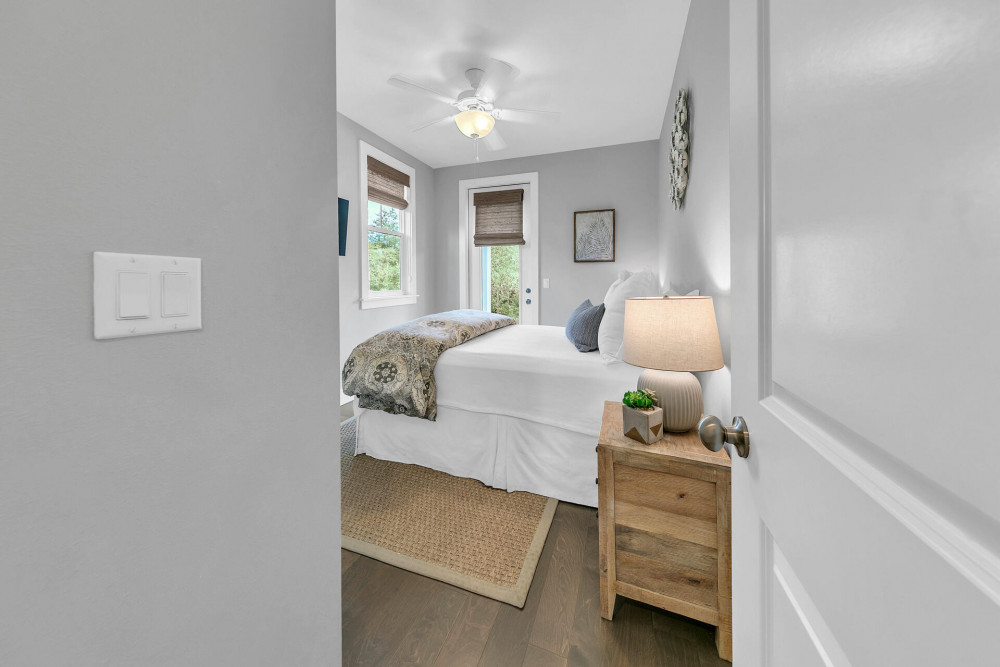 Seagrove 41