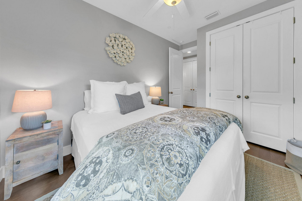 Seagrove 41