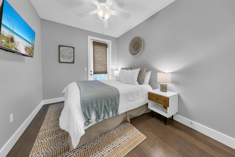 Seagrove 41
