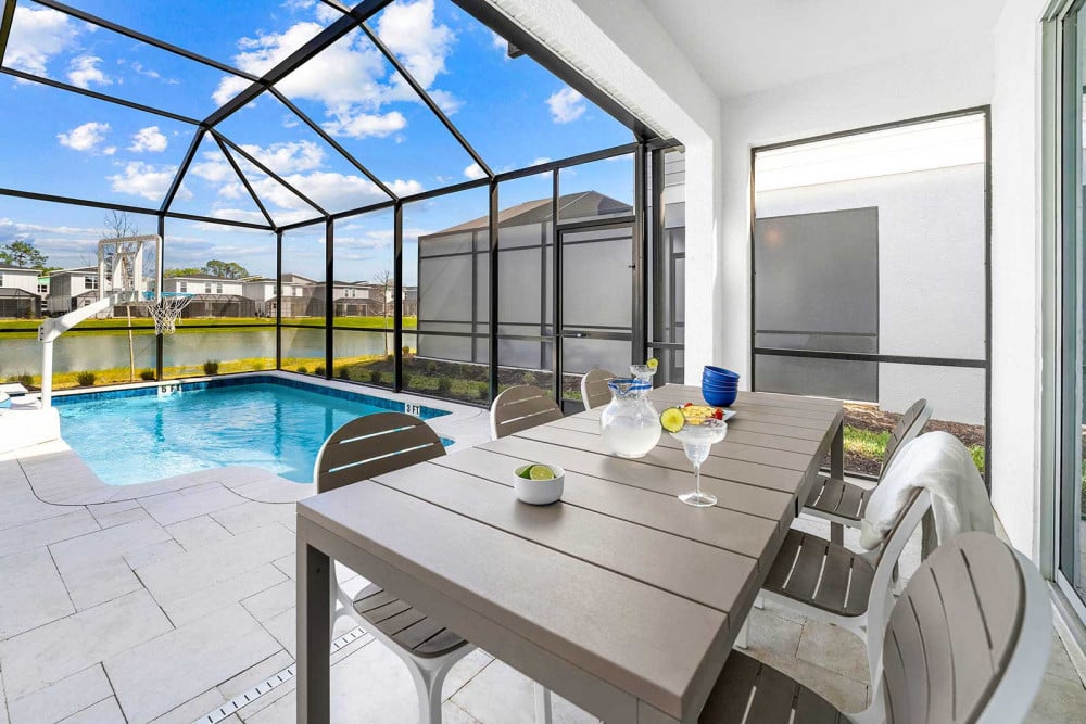 Villatel Orlando Resort 99