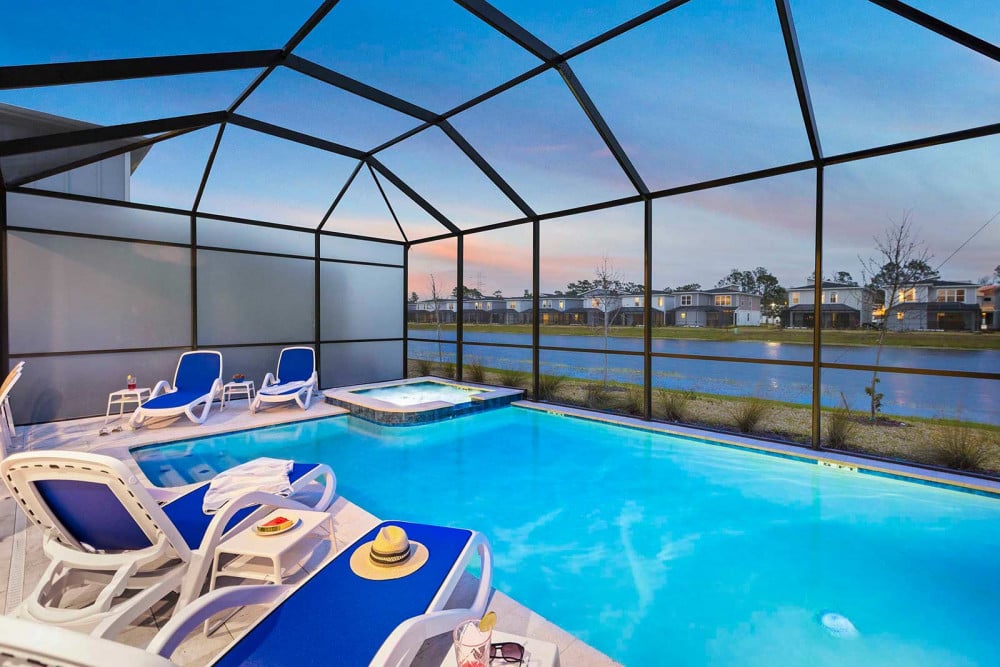 Villatel Orlando Resort 100