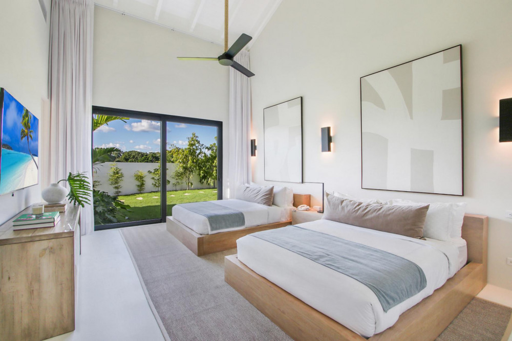Casa de Campo 300