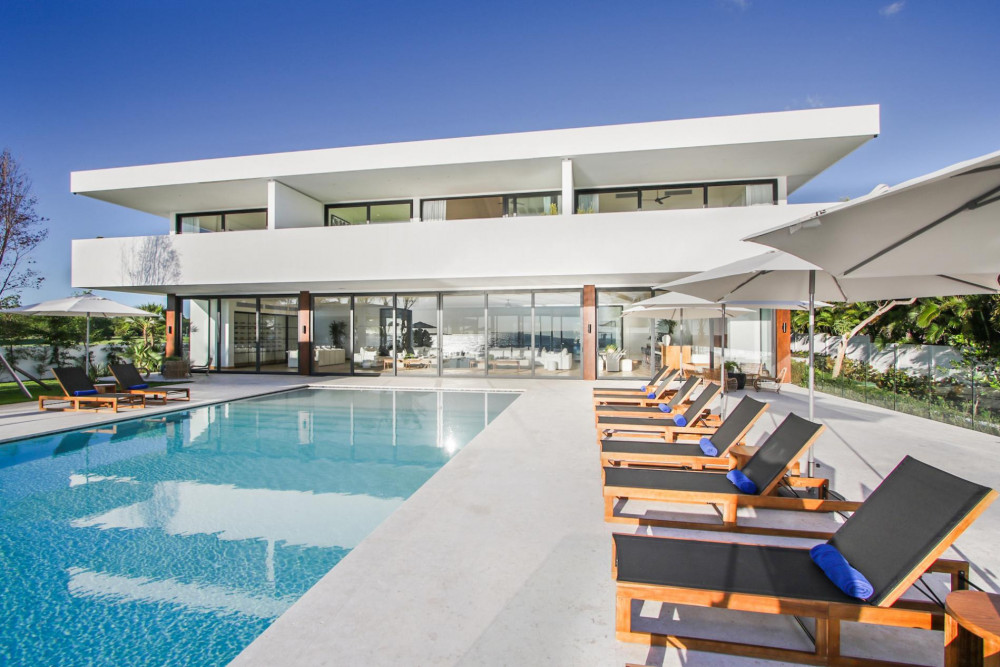 Casa de Campo 300