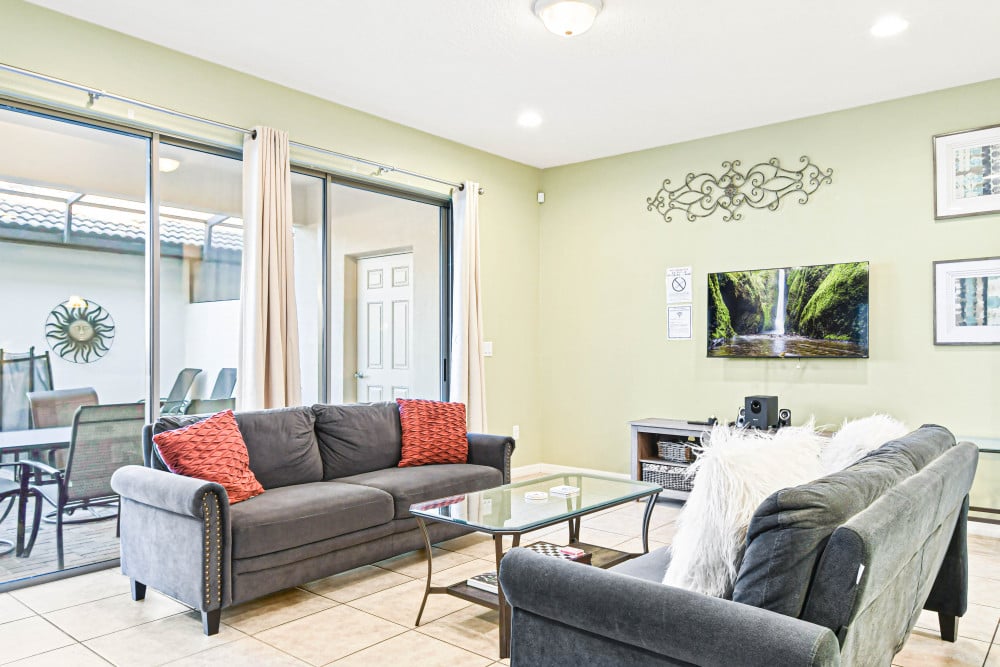 Windsor at Westside 1250