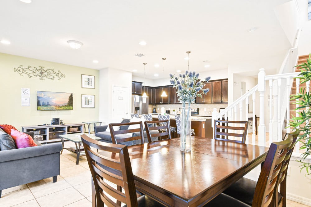 Windsor at Westside 1250