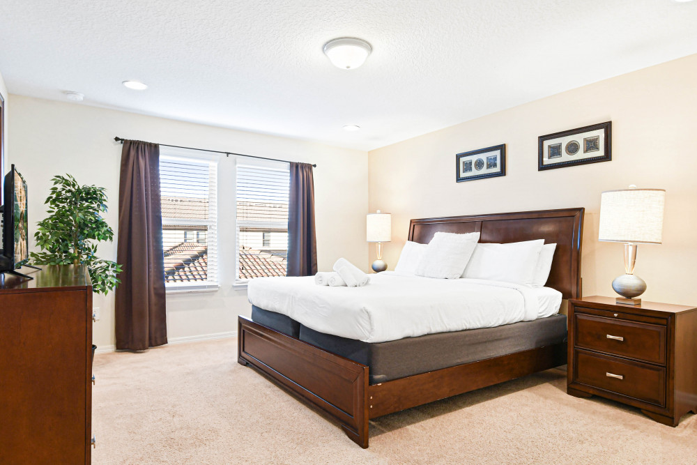 Windsor at Westside 1250