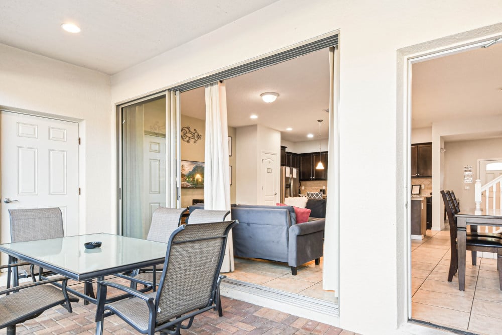 Windsor at Westside 1250