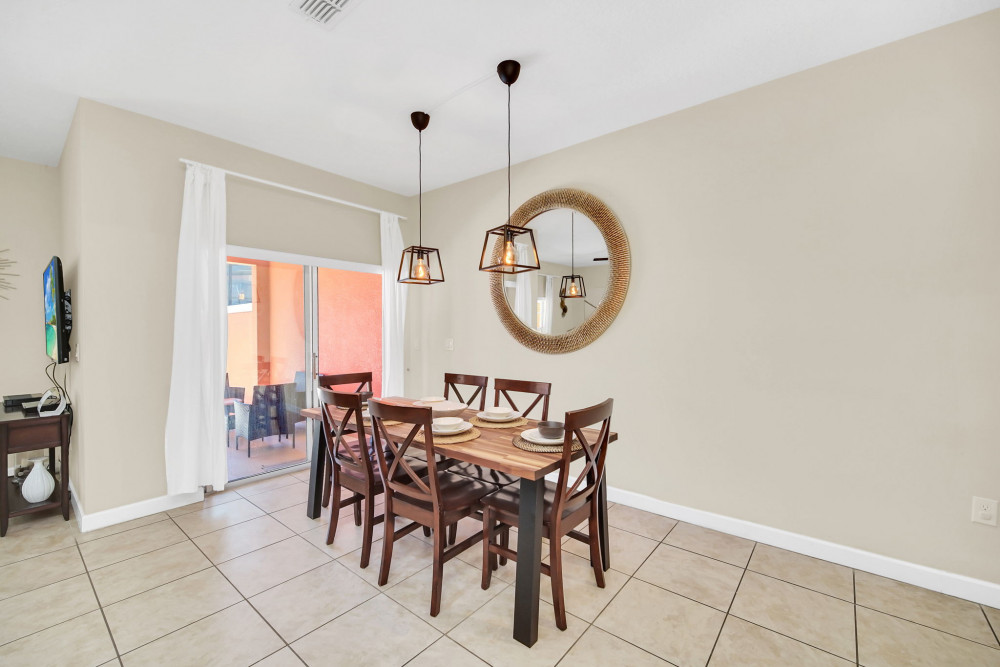 Paradise Palms Resort 354