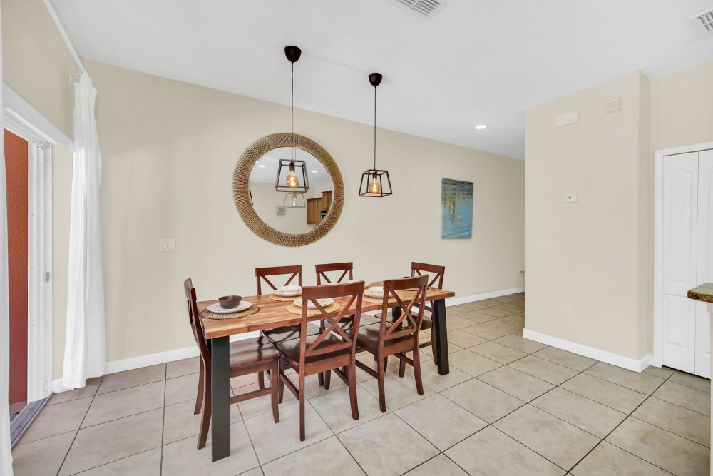 Paradise Palms Resort 354