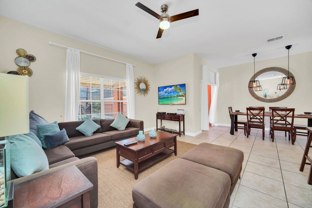 Paradise Palms Resort 354