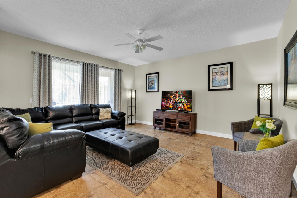 Paradise Palms Resort 353