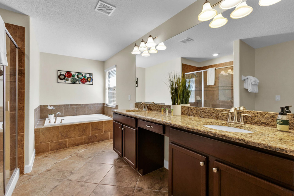 Paradise Palms Resort 353