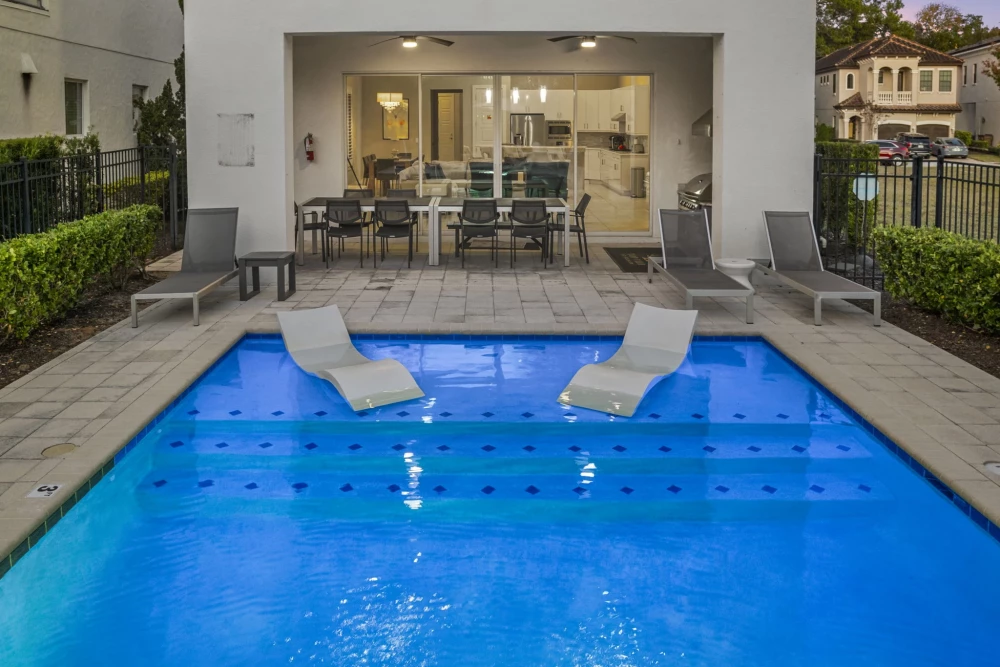 Reunion Resort 875
