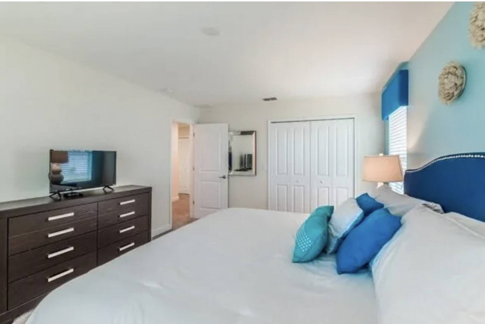 Storey Lake Resort 18