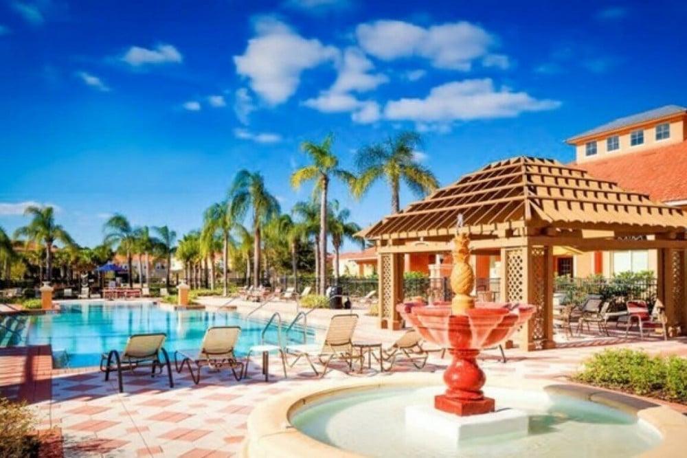 Bella Vida Resort 233