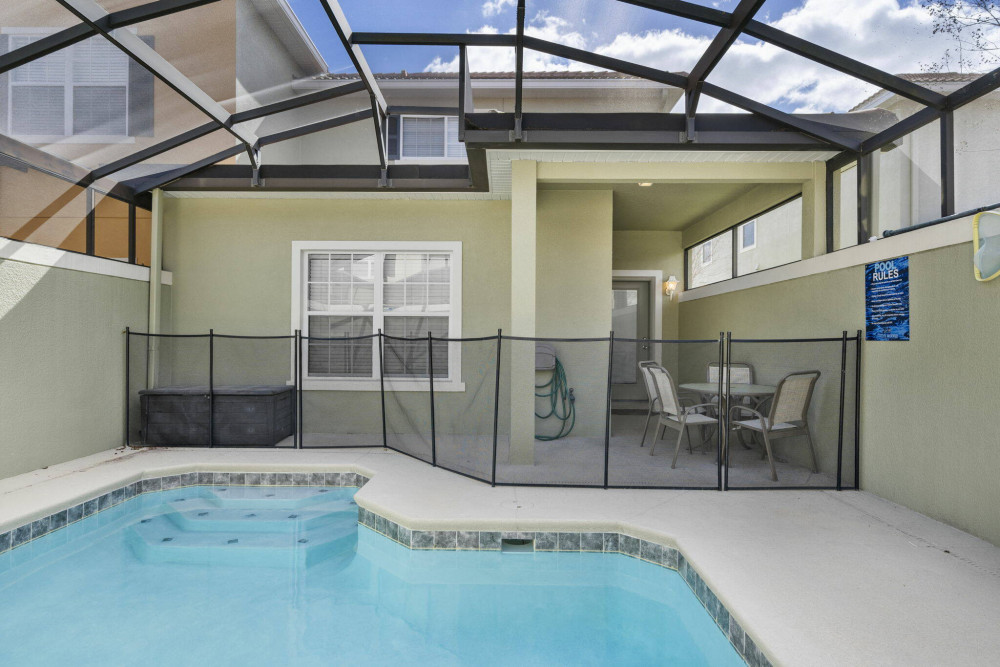 Paradise Palms Resort 355