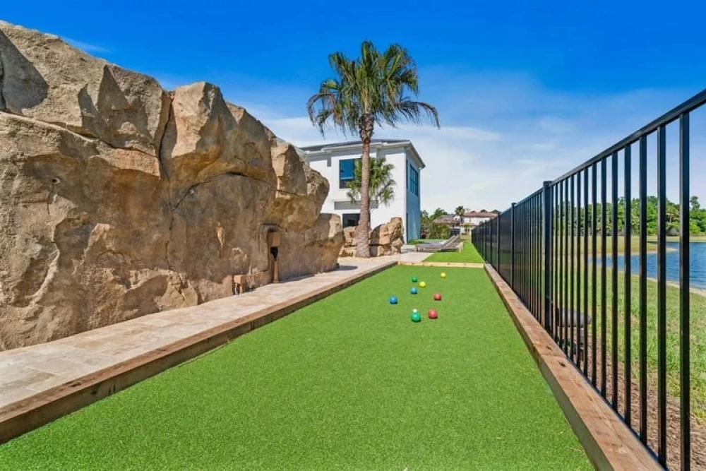 Reunion Resort 7600