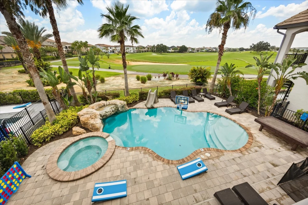 Reunion Resort 2900