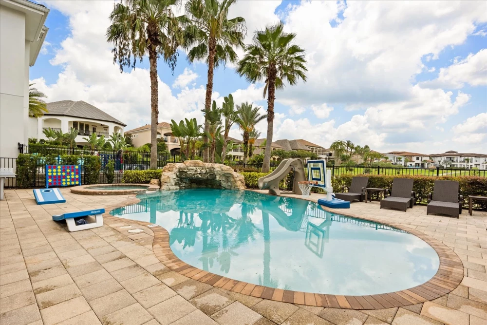 Reunion Resort 2900