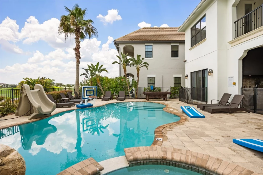 Reunion Resort 2900
