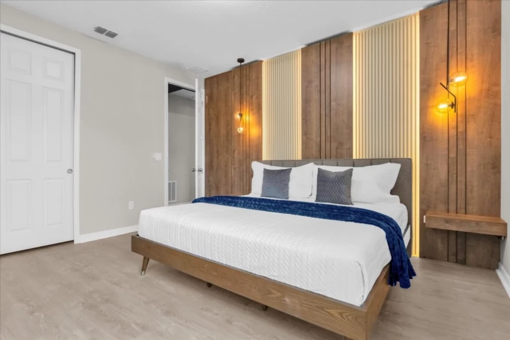 Solara Resort 563