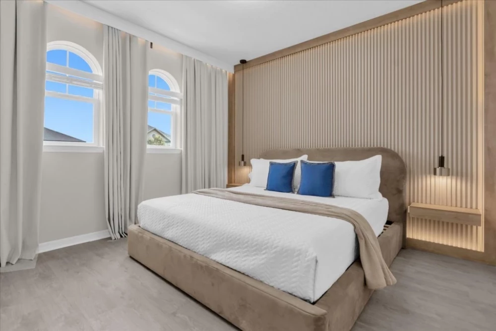 Solara Resort 563
