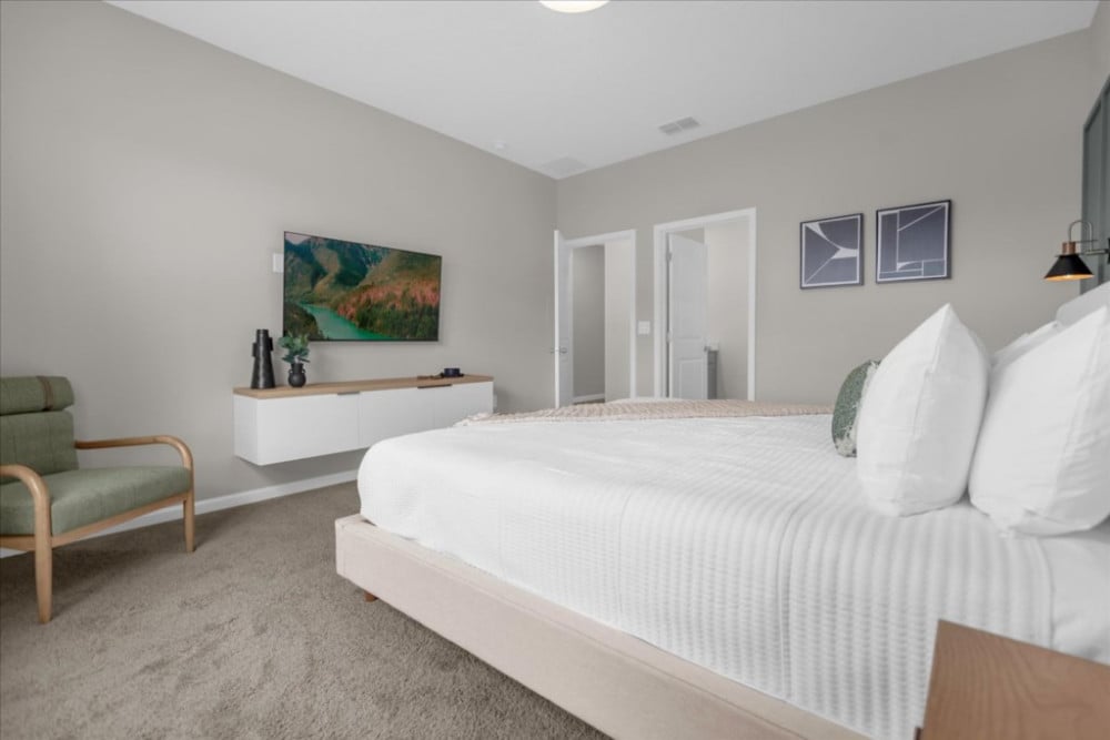 Solara Resort 569