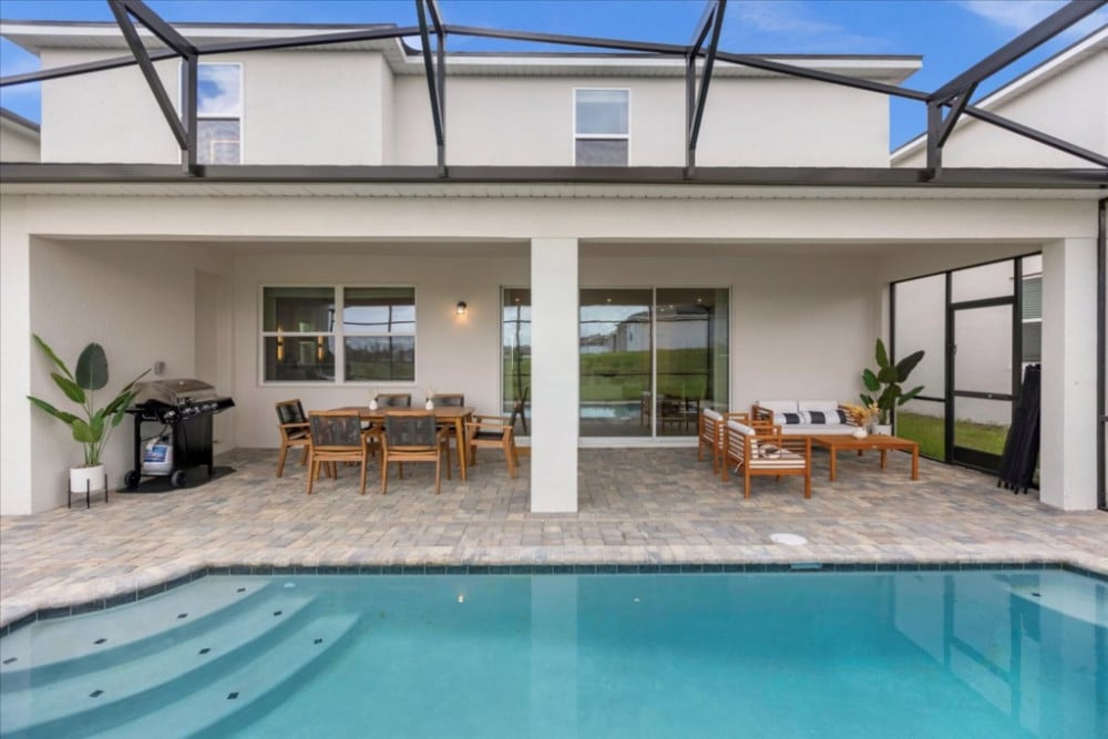 Solara Resort 569