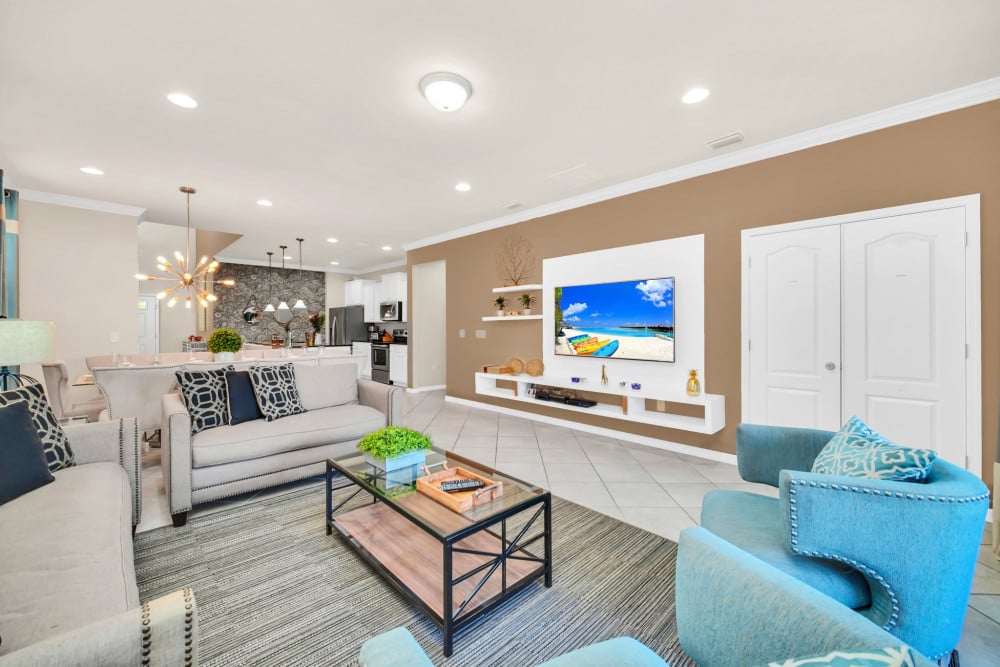 Windsor at Westside 318