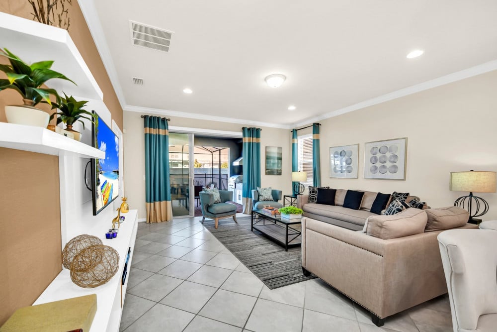 Windsor at Westside 318