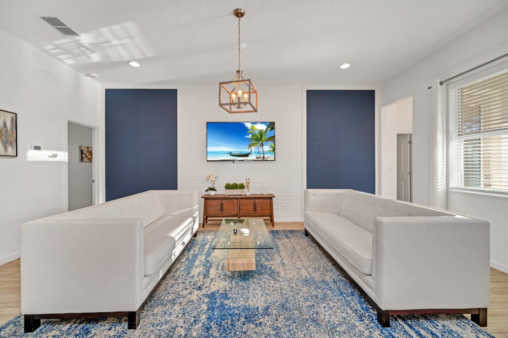 Bella Vida Resort 243