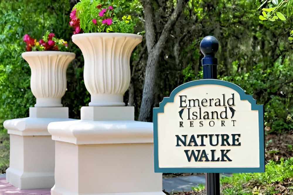 Emerald Island Resort 55