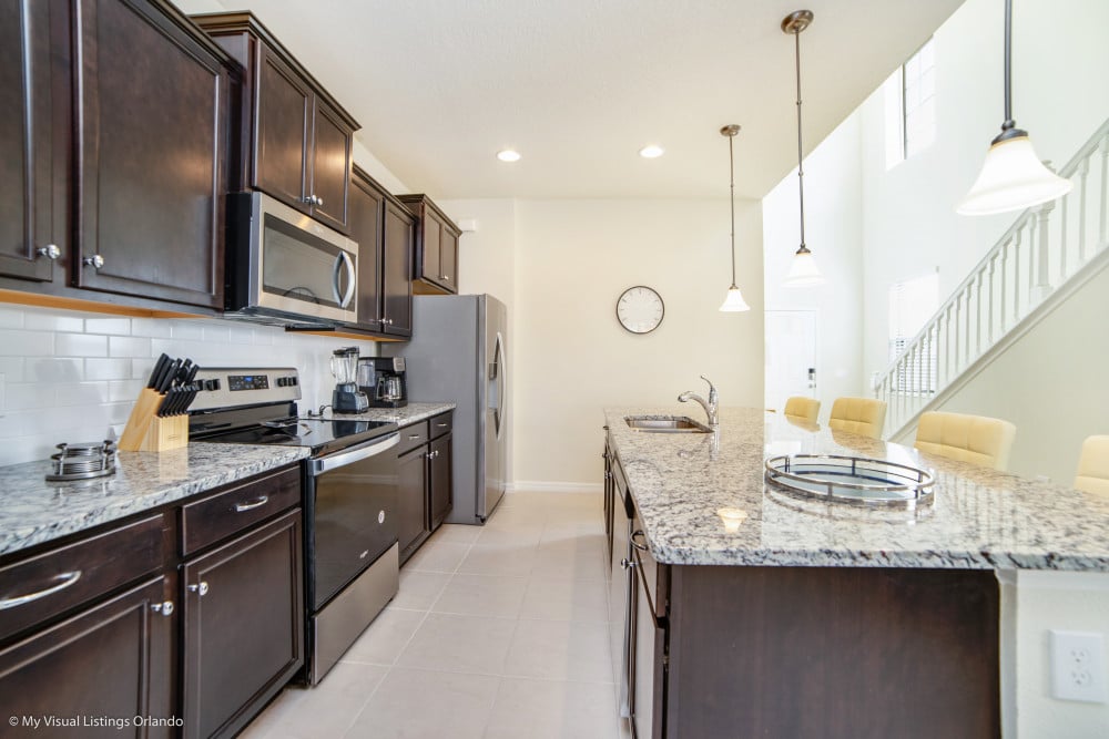 Windsor at Westside 300