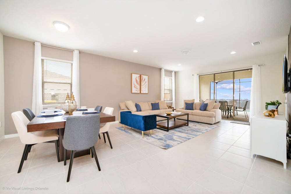 Windsor at Westside 300