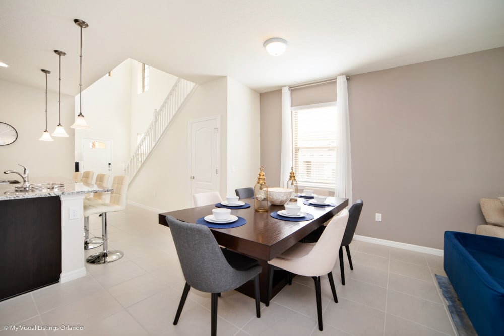 Windsor at Westside 300