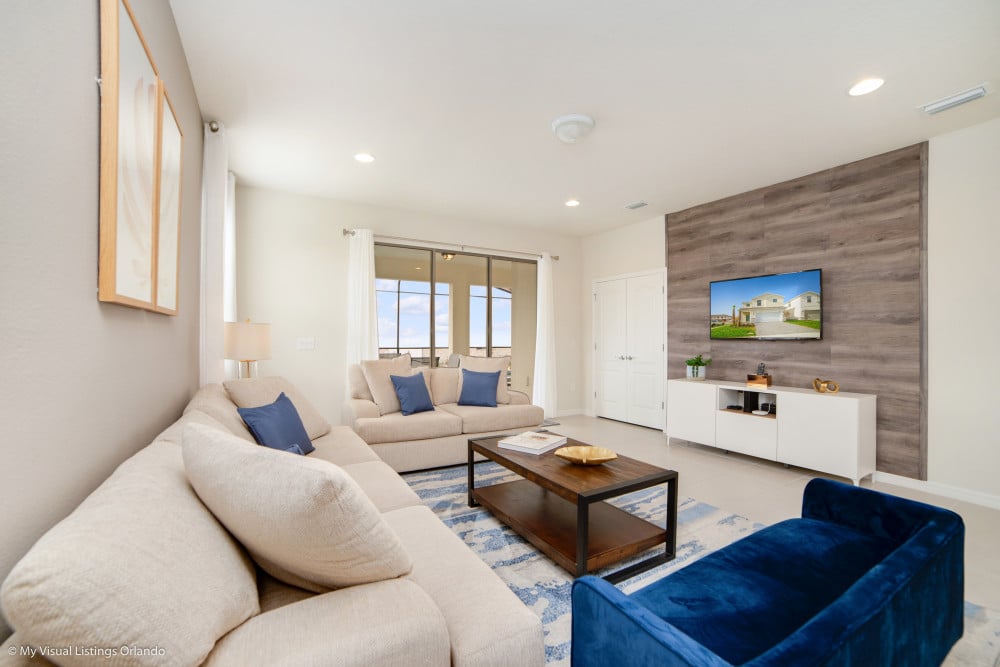 Windsor at Westside 300