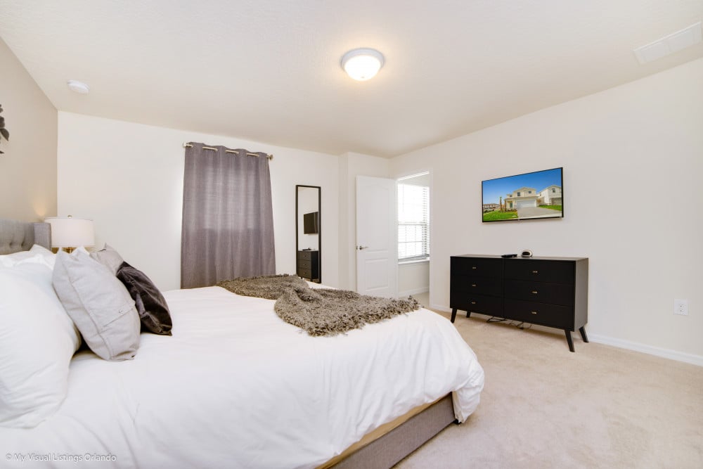 Windsor at Westside 300