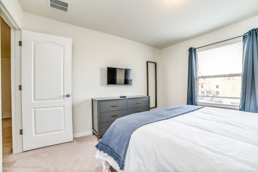 Windsor at Westside 300